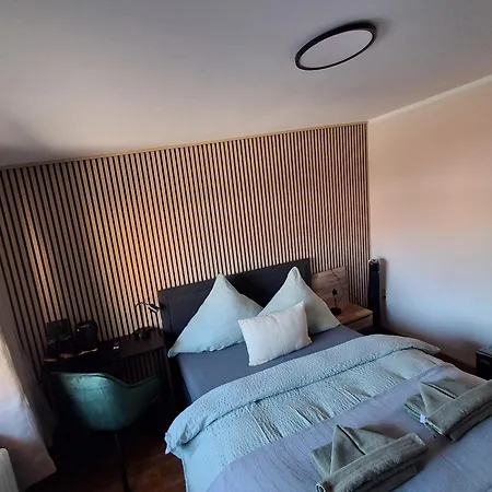 Step In ! Apartahotel 3*